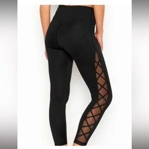 Victoria Secret 3/4 leggings